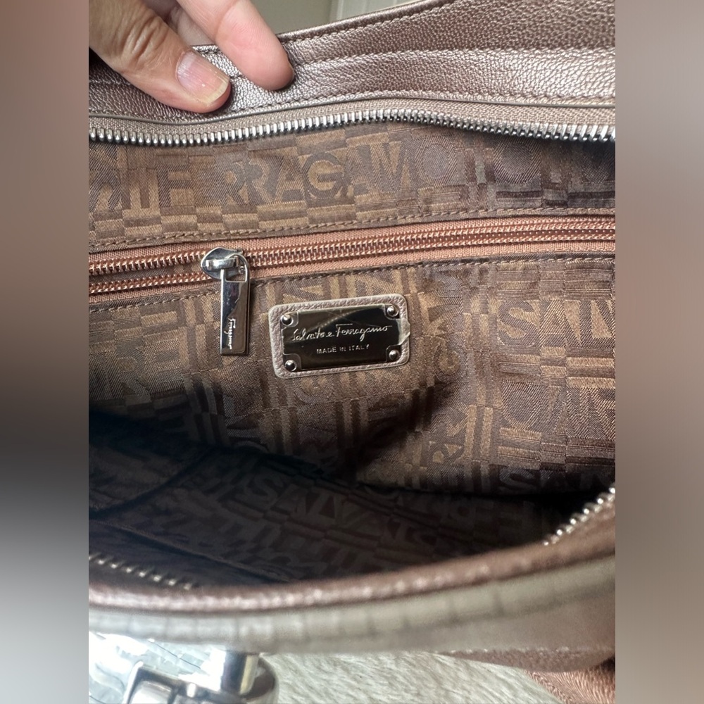 Salvatore Ferragamo Gancini Shoulder/Hand Bag - Picture 13 of 16